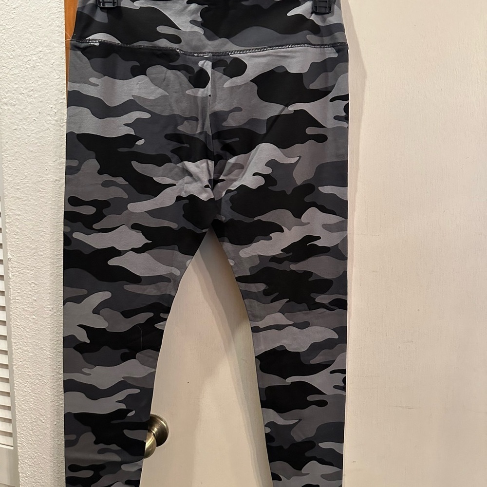 Women’s Wild Fable Legging New but No Tags
